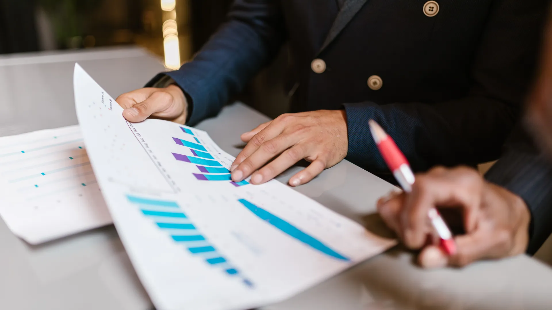 Abstract performance gauge and converging trend lines representing accountable performance marketing in Malaysia and Singapore